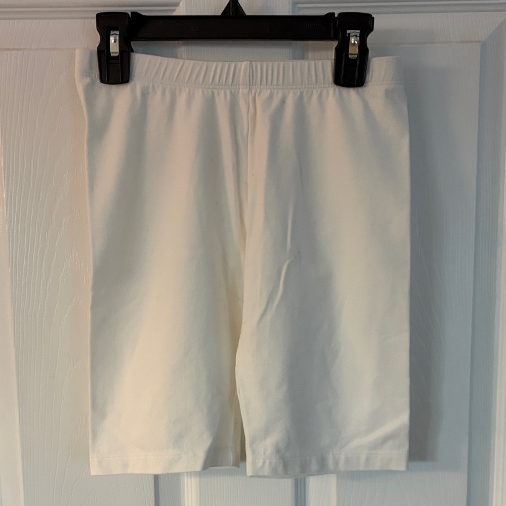 Cat & Jack Girl’s White Bike Shorts